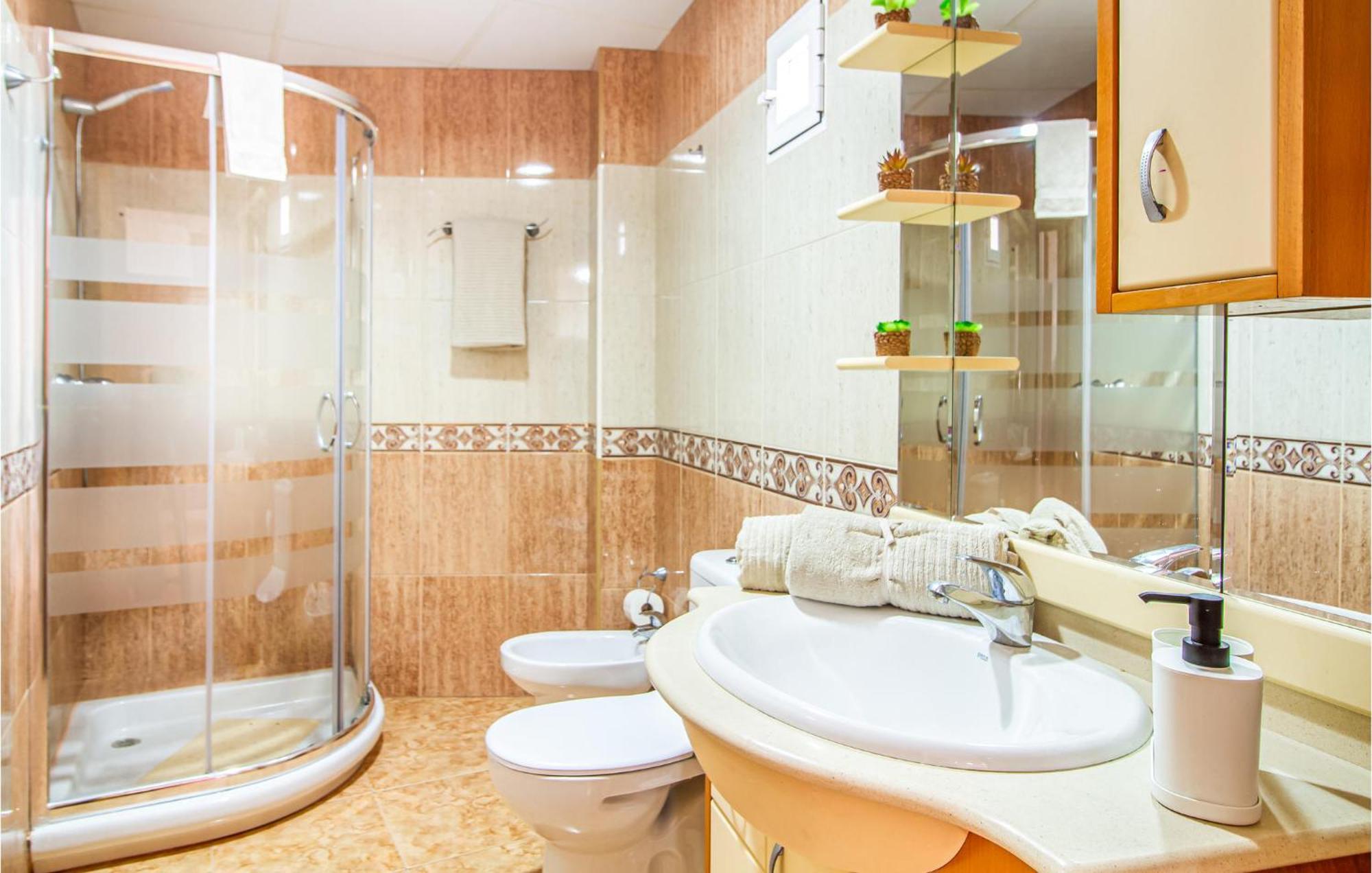 Cozy Apartment In Aguilas With Kitchen Eksteriør bilde